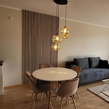 Sloneczny Apartament Z Ogrodkiem Гданск Екстериор снимка