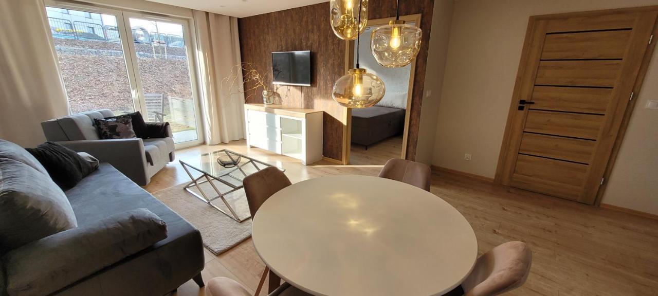 Sloneczny Apartament Z Ogrodkiem Гданск Екстериор снимка
