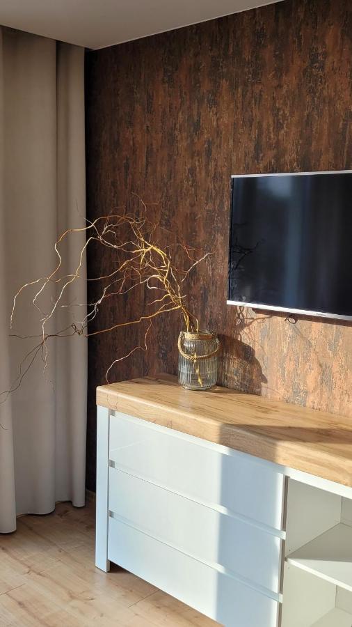Sloneczny Apartament Z Ogrodkiem Гданск Екстериор снимка