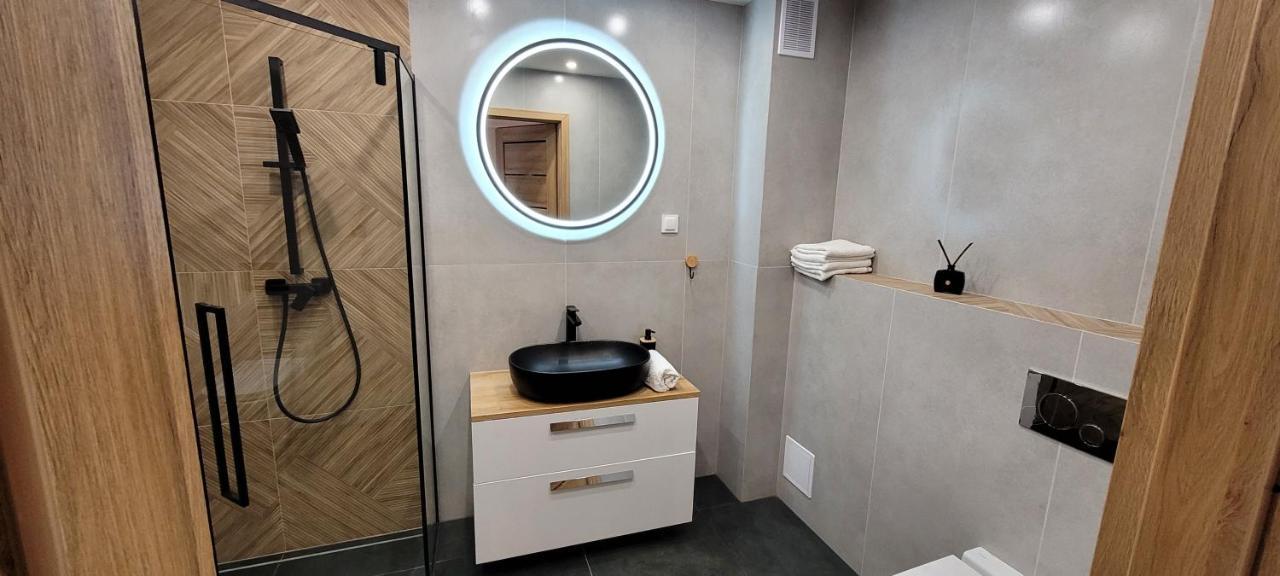 Sloneczny Apartament Z Ogrodkiem Гданск Екстериор снимка